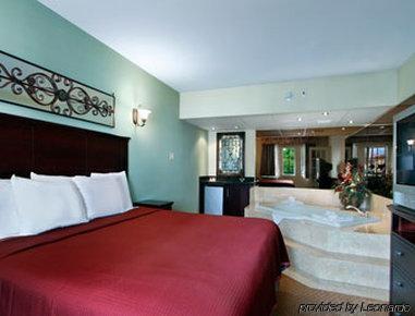 Days Inn By Wyndham Springfield/Phil.Intl Airport Номер фото
